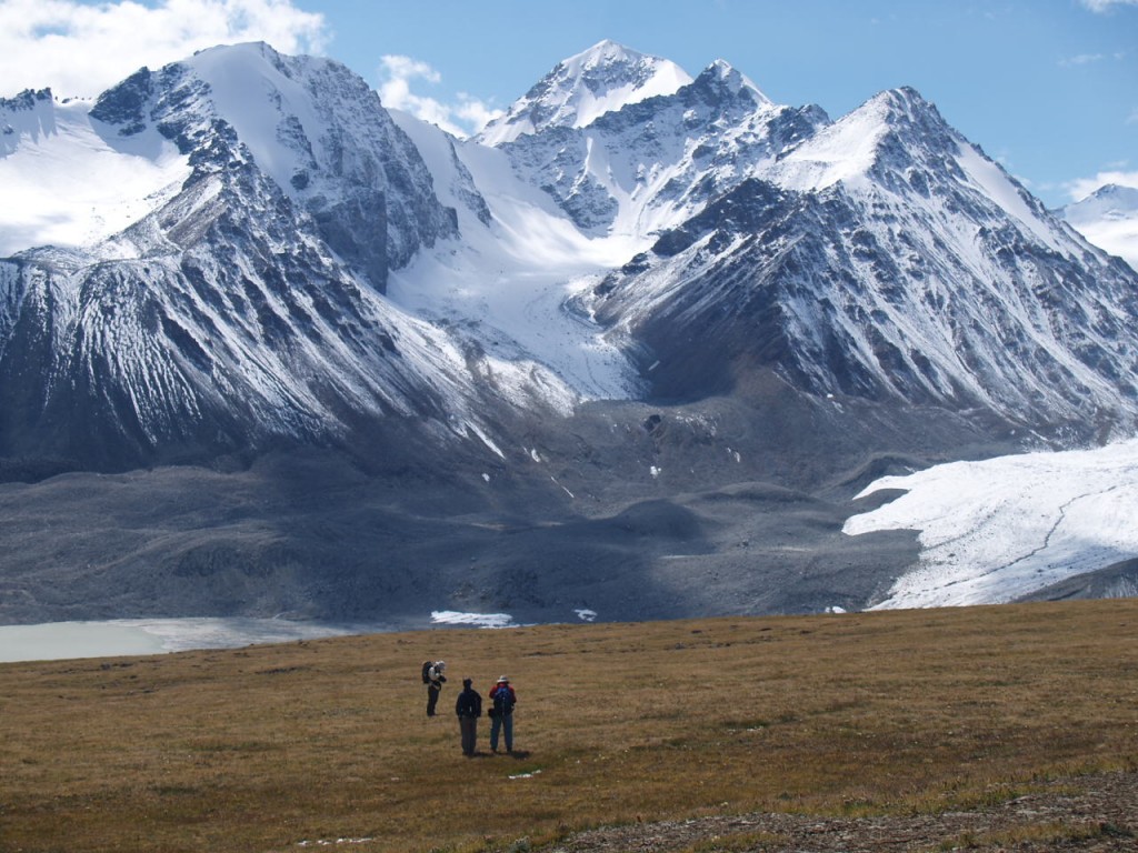 Altai Mountains (Photo: circlingthegoldenmountains.wordpress.com)